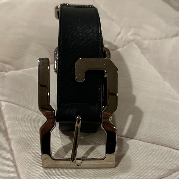 Dolce &Gabbana Black Leather Belt with Silver Buckle